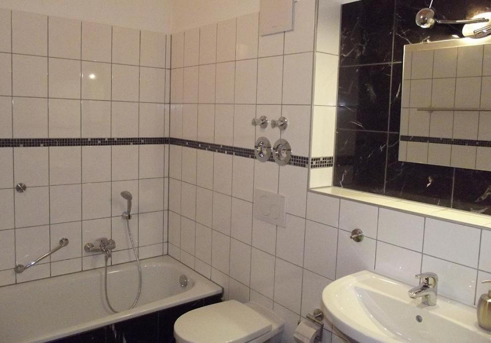 Gaestehaus Hubertus Bad Aibling Εξωτερικό φωτογραφία