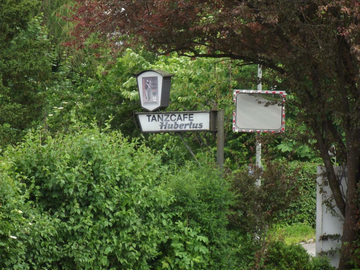 Gaestehaus Hubertus Bad Aibling Εξωτερικό φωτογραφία