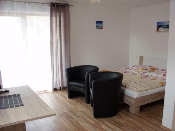 Gaestehaus Hubertus Bad Aibling Εξωτερικό φωτογραφία