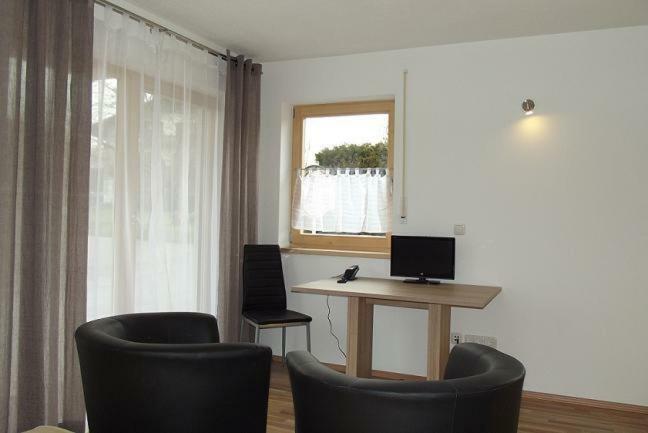 Gaestehaus Hubertus Bad Aibling Εξωτερικό φωτογραφία